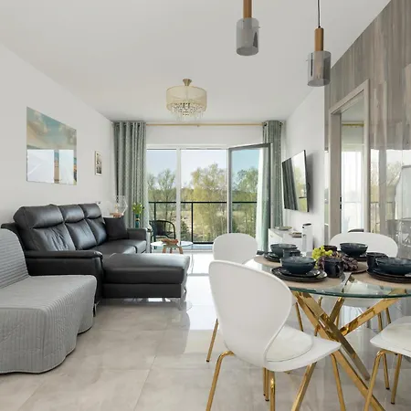 Morze I Rzeka 17 D&d Lägenhet *